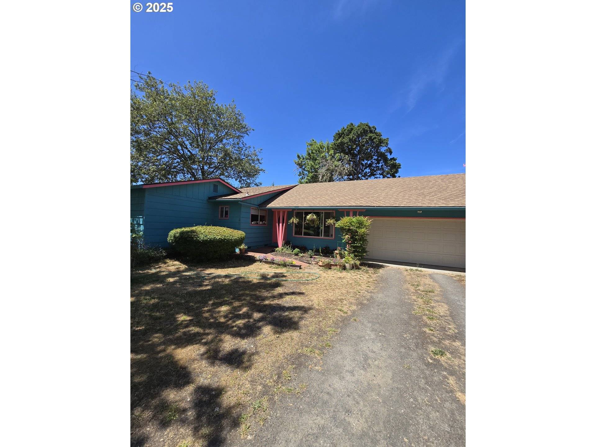 Winston, OR 97496,120 SW BRANTLEY DR