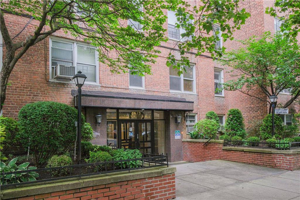 Brooklyn, NY 11229,2675 Ocean AVE #4F