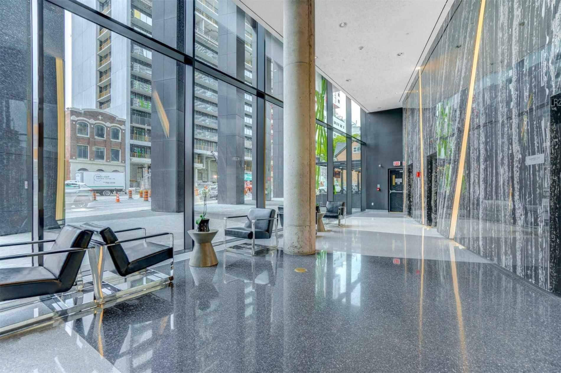 Toronto C01, ON M5V 0M2,125 Peter ST #3110