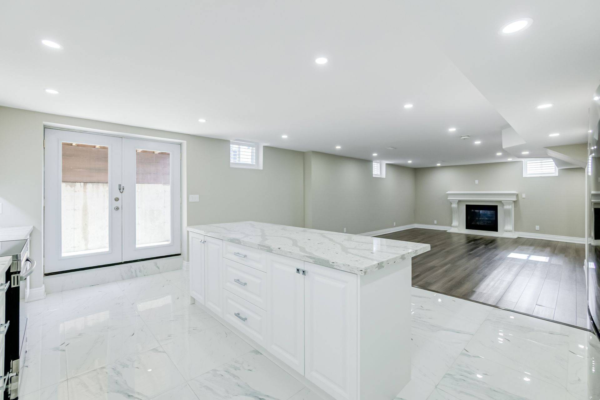 East Gwillimbury, ON L9N 1G1,41 Prunella CRES #Basement