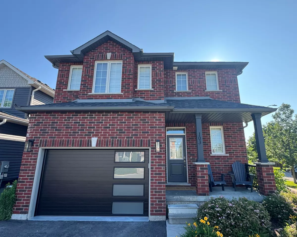 Collingwood, ON L9Y 0H5,103 Garbutt CRES