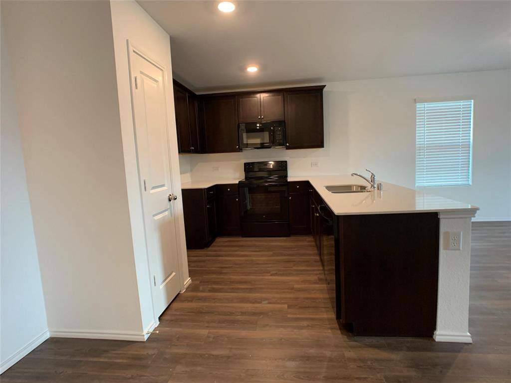 Princeton, TX 75407,5404 Finbrooke Drive