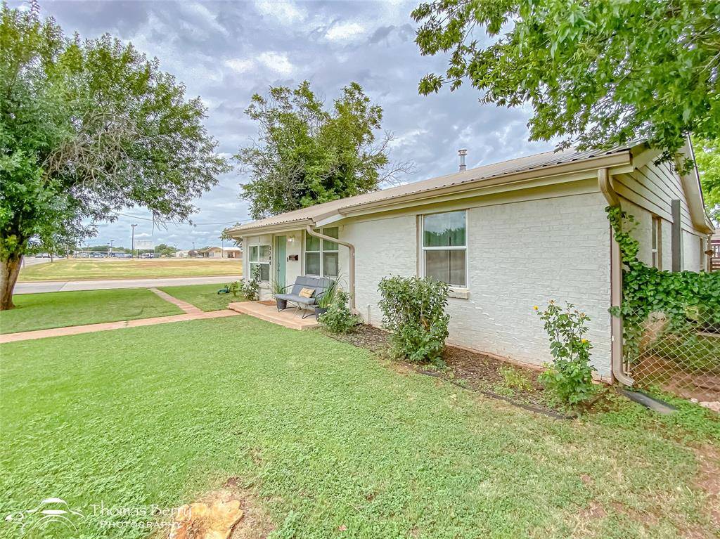 Abilene, TX 79603,3284 Ambler Avenue