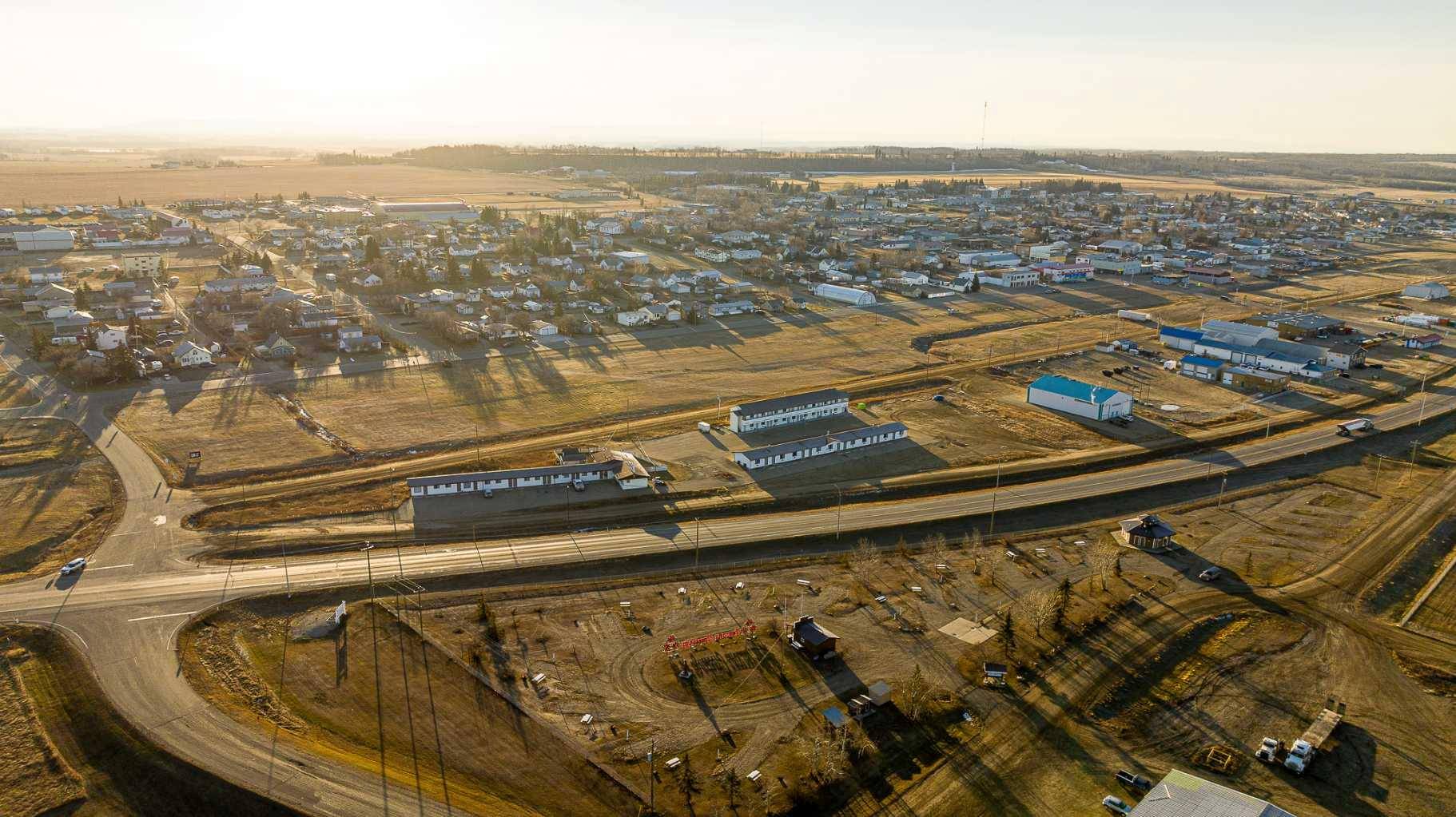Spirit River, AB T0H3G0,4822 Highway 49