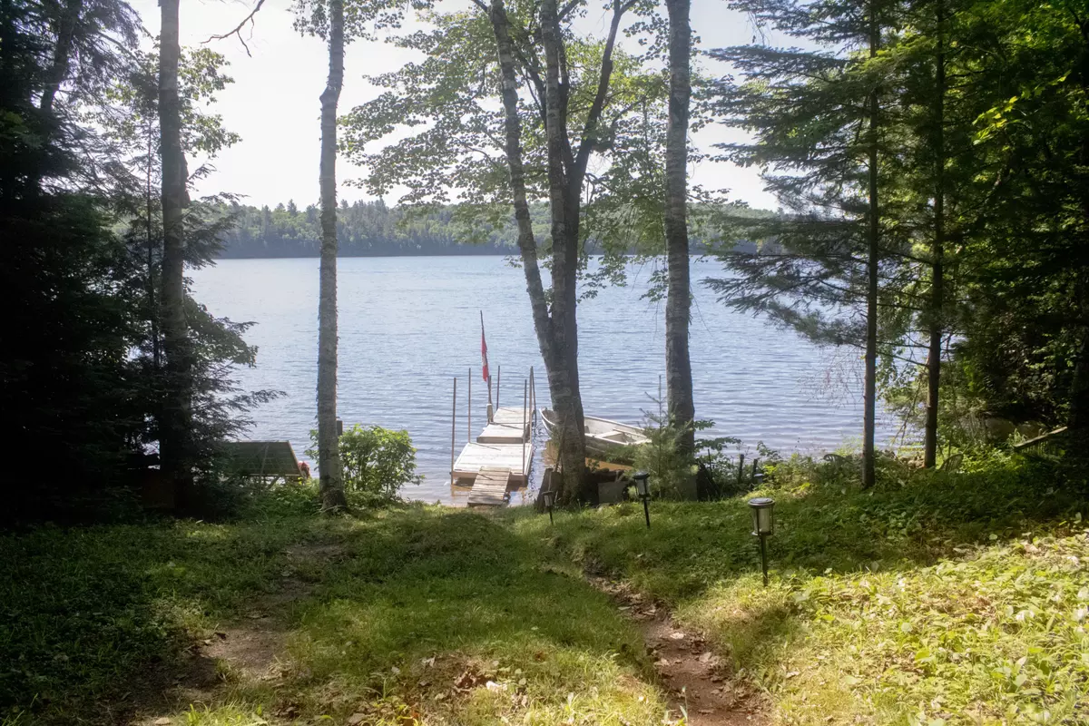 Algonquin Highlands, ON P0A 1E0,10673 Kimball Lake WAO N/A