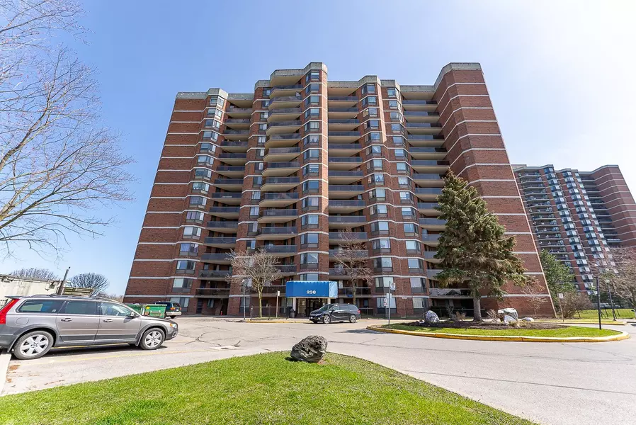 238 Albion RD #207, Toronto W10, ON M9W 6A7
