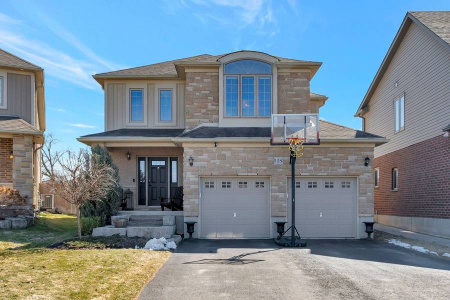 128 Robert Simone WAY, North Dumfries, ON N0B 1E0