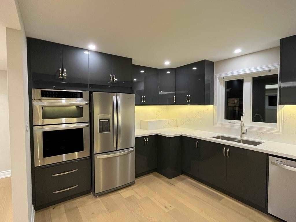 Toronto E04, ON M1P 1K2,88 Merryfield DR