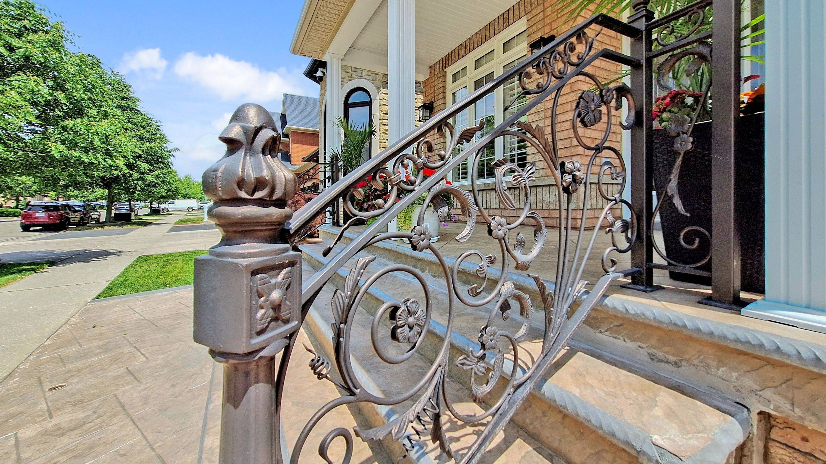 Markham, ON L6B 0M5,79 Boswell RD