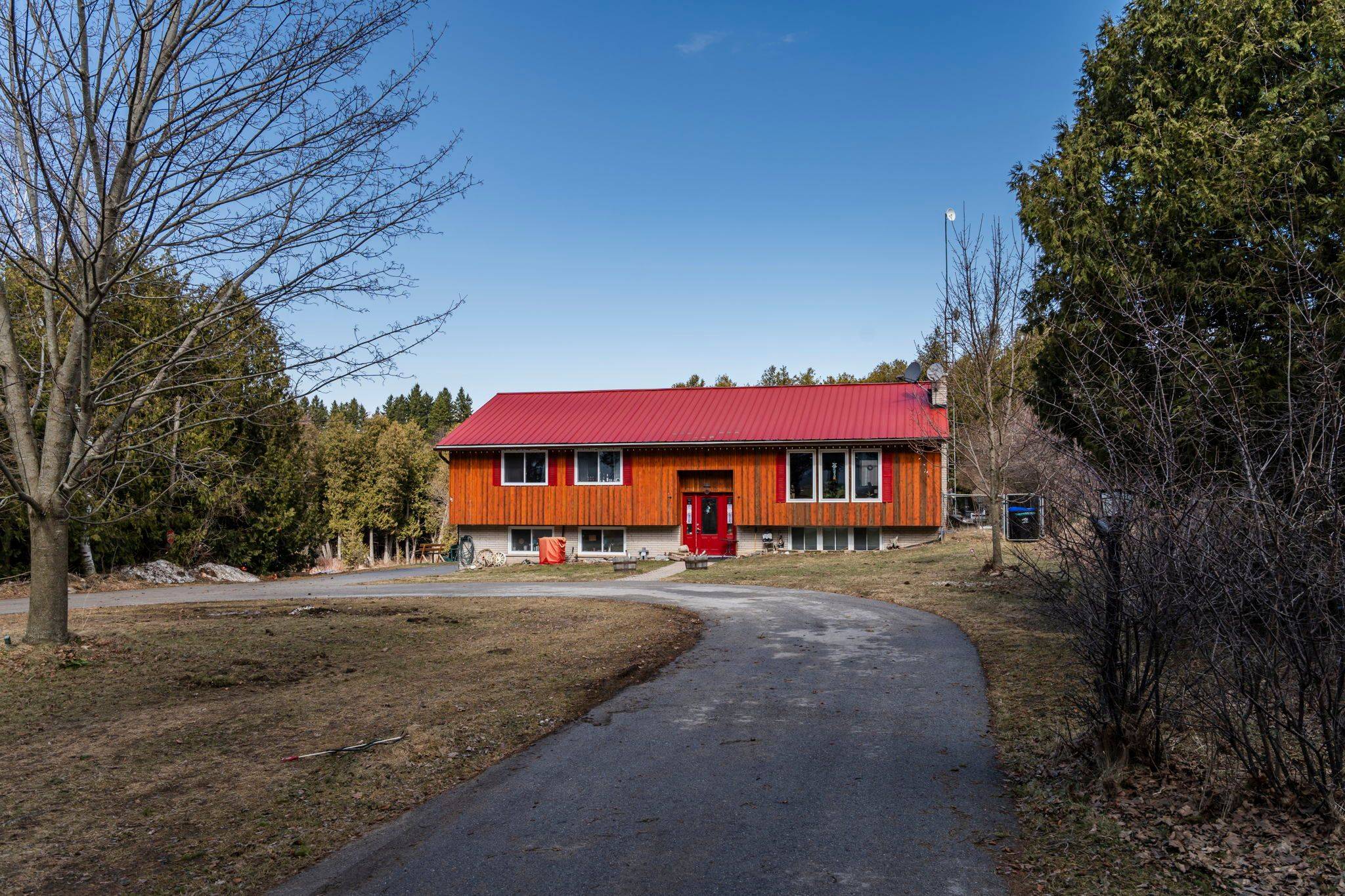 4684 10th Side Road, Essa, ON L0L 2N0