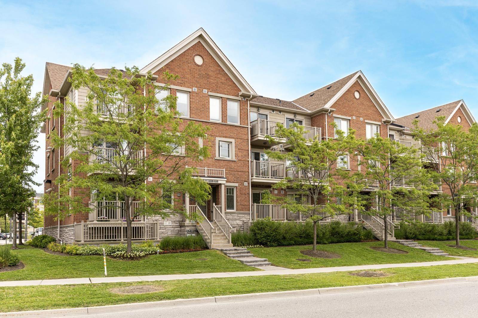 5625 Oscar Peterson BLVD #9, Mississauga, ON L5M 0T2