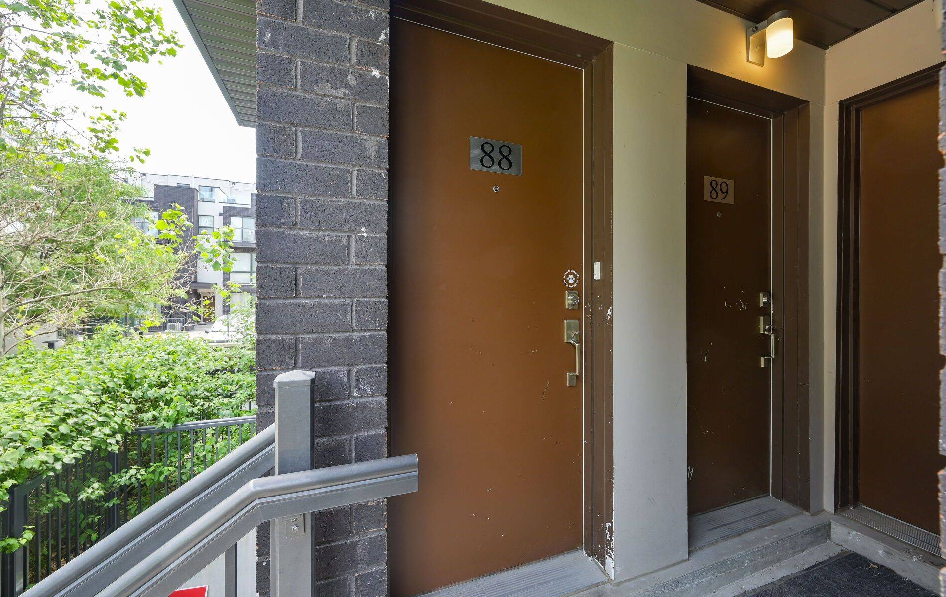 Toronto W08, ON M8Z 0E3,30 Fieldway RD W #88