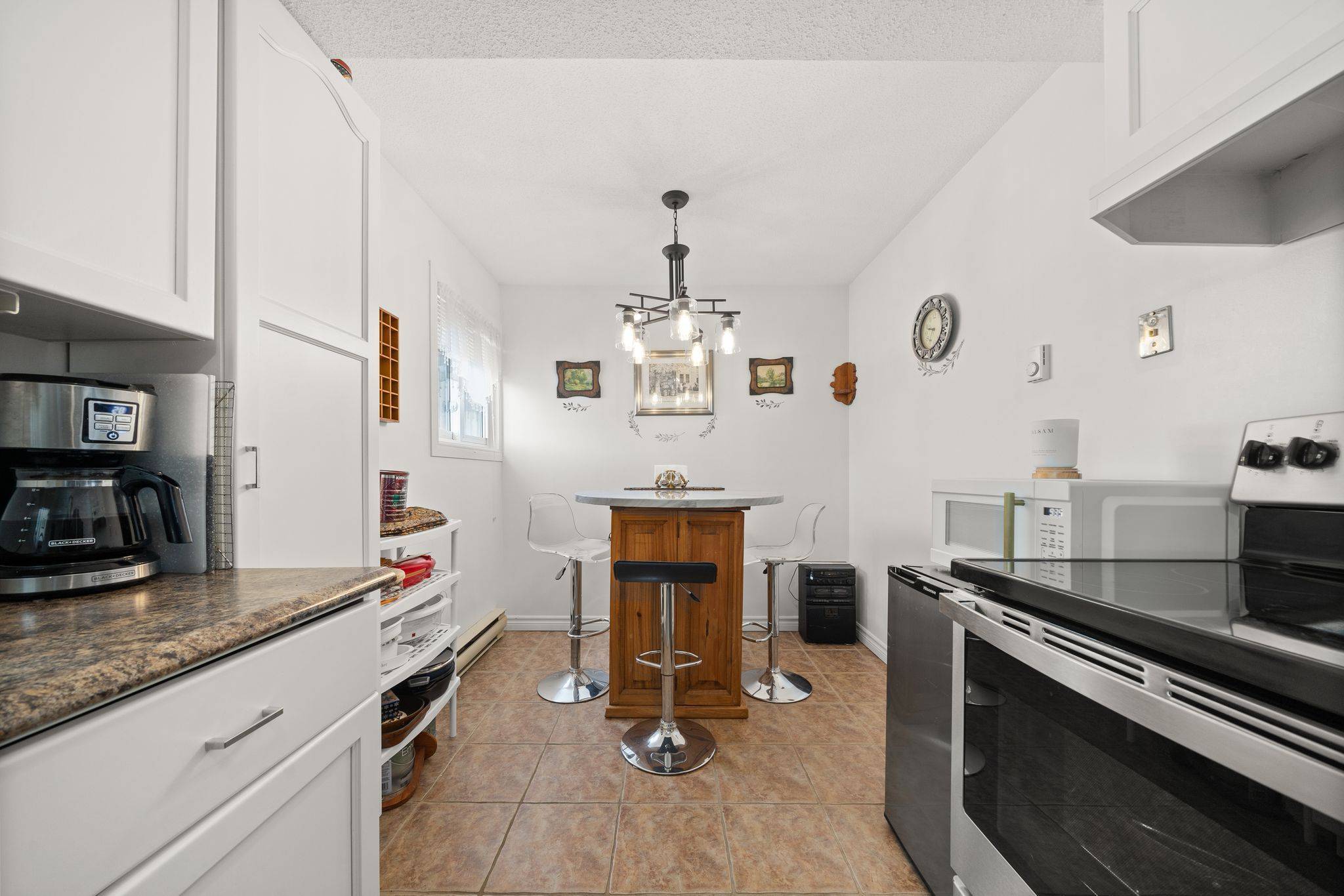 Belleville, ON K0K 1K0,73 Lywood ST #19