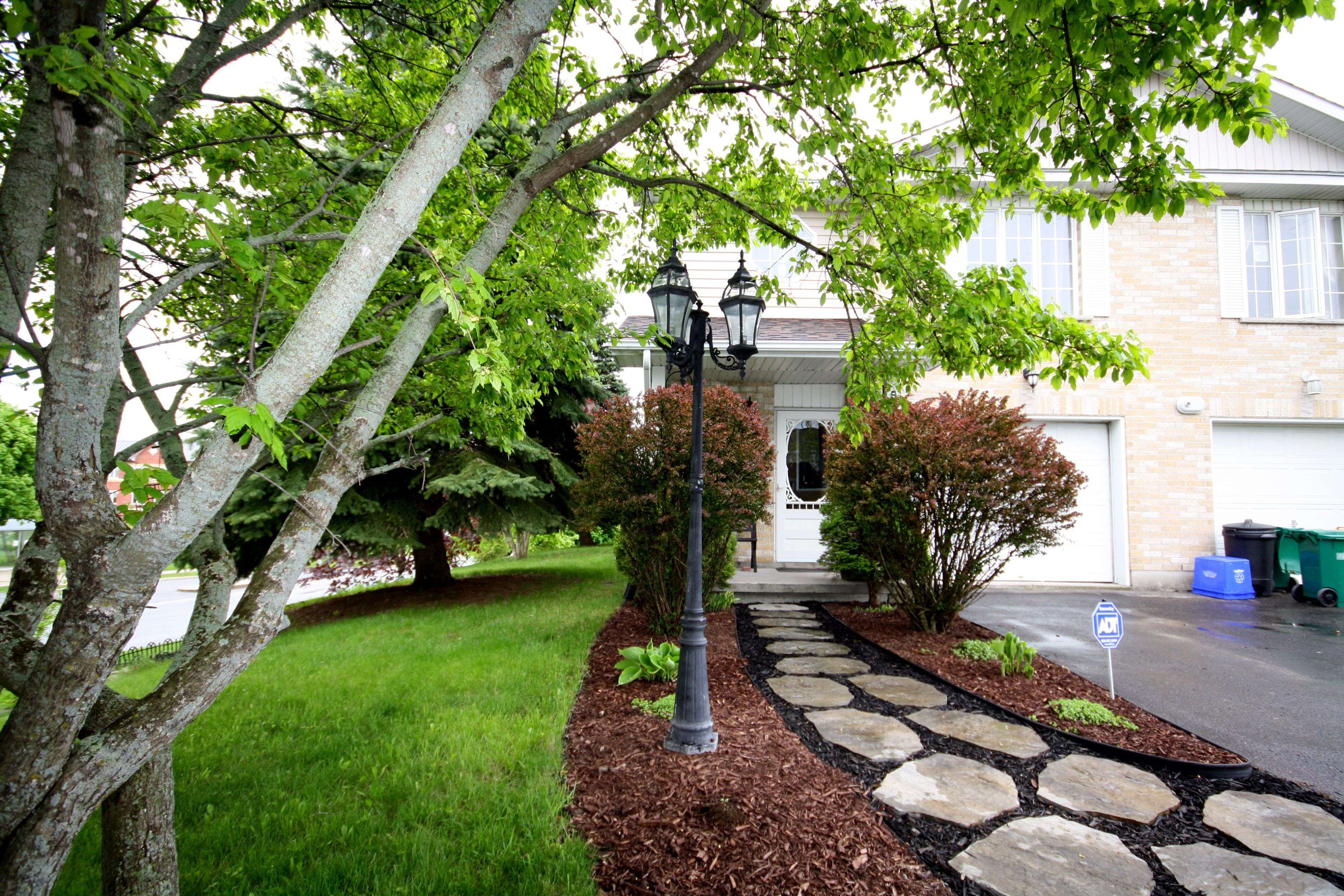 Kingston, ON K7P 0L8,505 Farnham CT