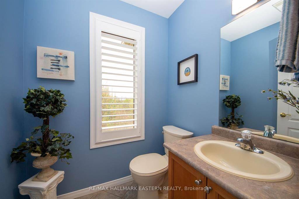 Peterborough West, ON K9J 8R7,877 Wentworth ST #14