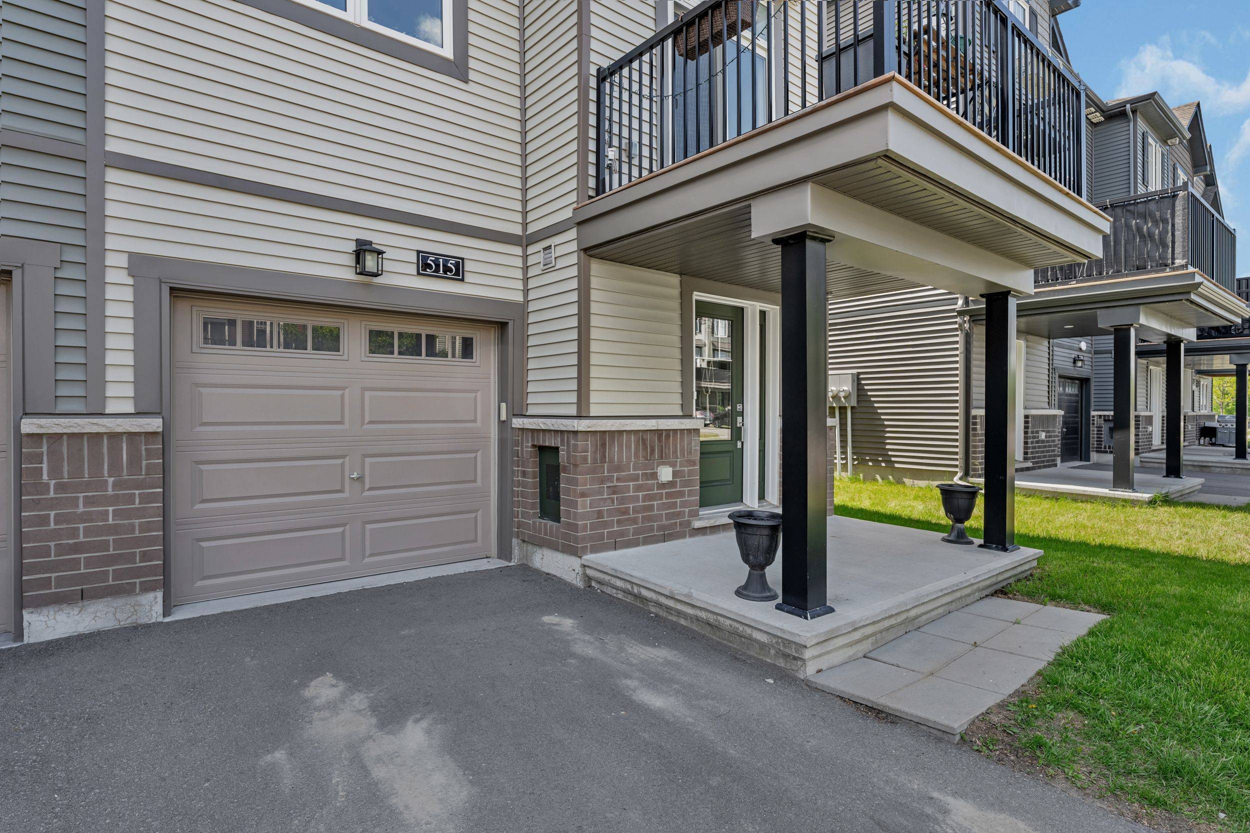 Barrhaven, ON K2J 6R7,515 Clemency CRES