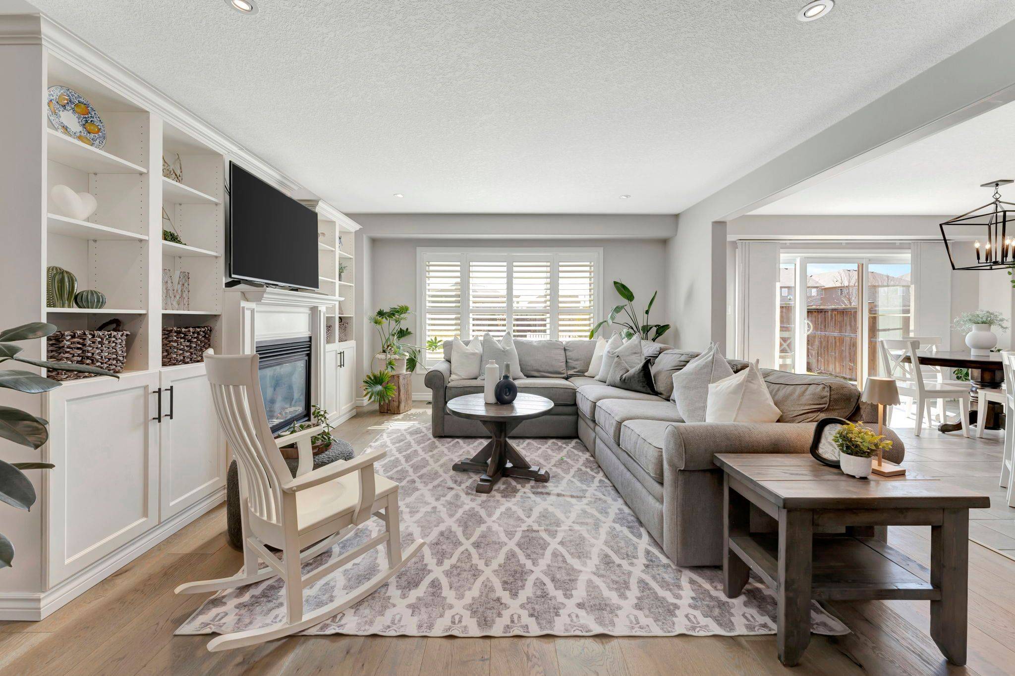 North Dumfries, ON N0B 1E0,128 Robert Simone WAY