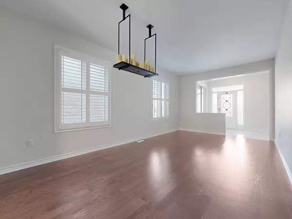 Pickering, ON L1X 0G3,1044 Cameo ST