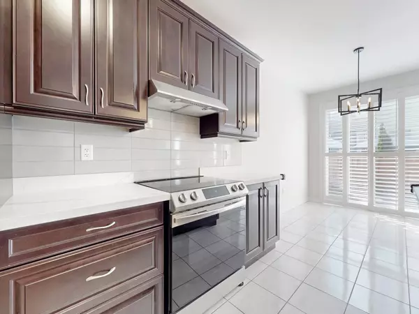 Pickering, ON L1X 0G3,1044 Cameo ST