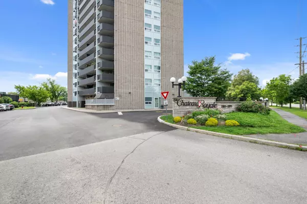 1380 Prince Of Wales DR #PH6, Mooneys Bay - Carleton Heights And Area, ON K2C 3N5