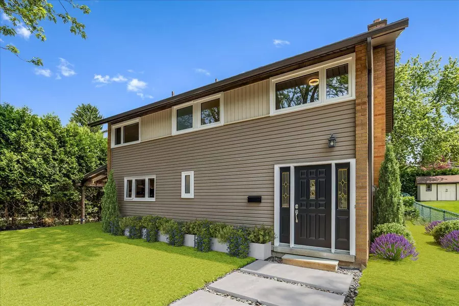 18 Pleasant AVE #Unit 1, Hamilton, ON L9H 3S7