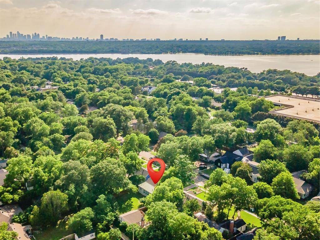 Dallas, TX 75218,8726 San Fernando Way