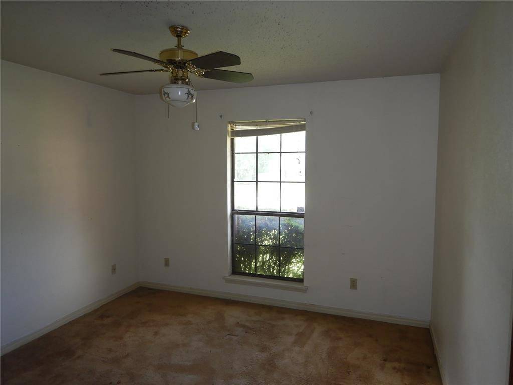 Shreveport, LA 71118,4816 Honeysuckle Lane