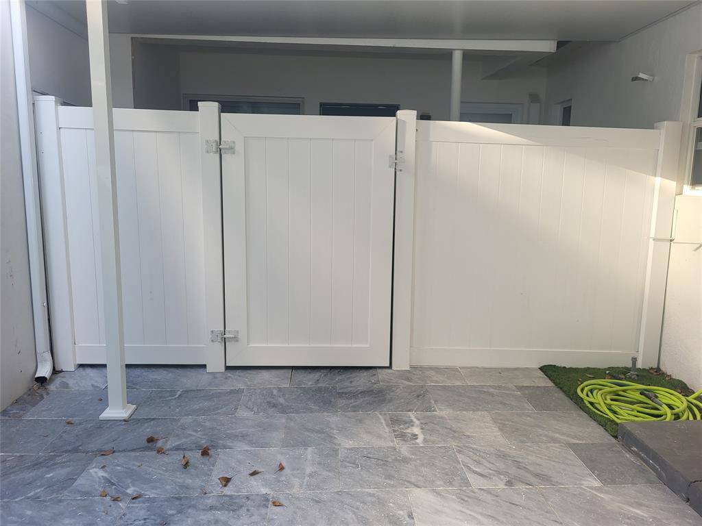 1109 NE 1st St #6, Fort Lauderdale, FL 33301