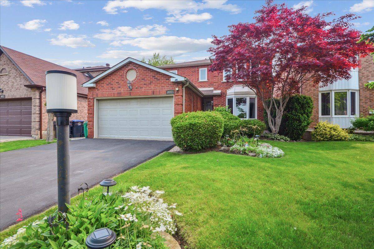 Mississauga, ON L5L 4P2,3677 Colonial DR