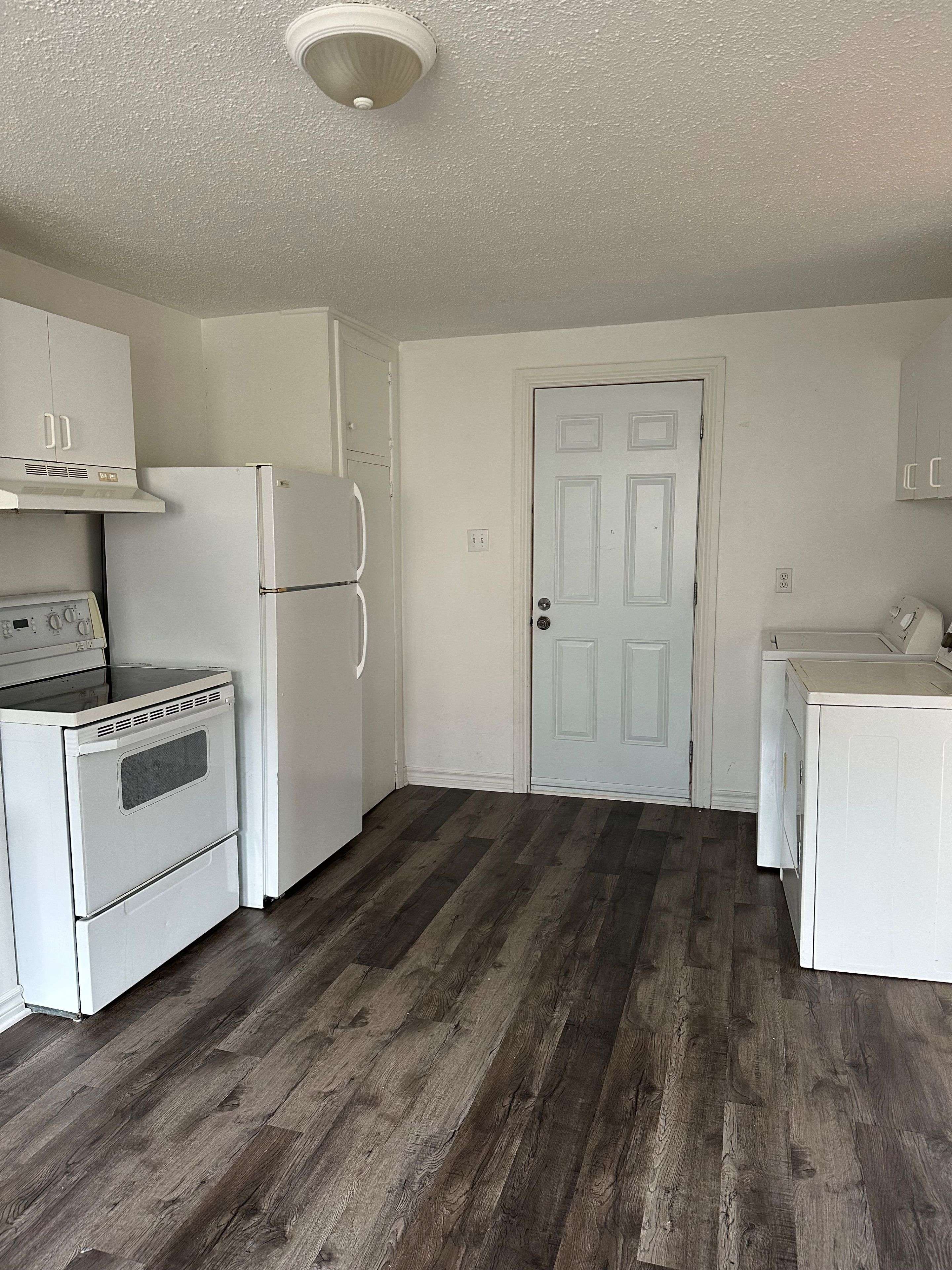 Clarence-rockland, ON K4K 1L5,2370 Laurier ST