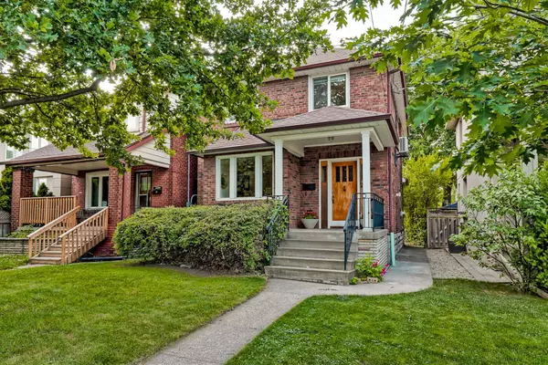 Toronto C04, ON M5M 1K6,20 Woburn AVE