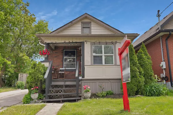 Oshawa, ON L1H 2P4,253 Olive AVE