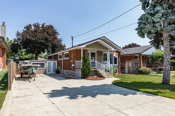 Hamilton, ON L8T 2J8,57 Burfield AVE