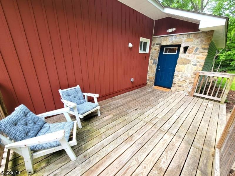 Vernon Twp., NJ 07462,1 Dunay Rd
