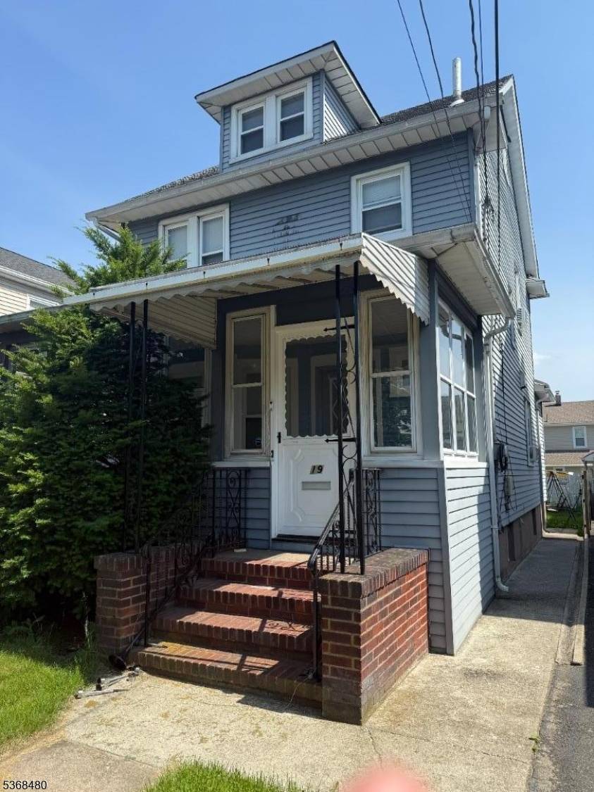 Clifton City, NJ 07011,19 E 2Nd St