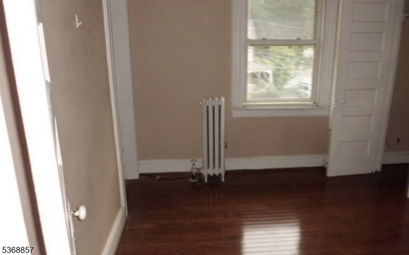 Bloomfield Twp., NJ 07003,37 Benson St