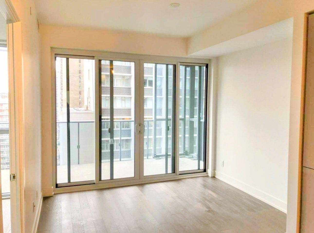 Toronto C01, ON M4Y 0E9,7 Grenville ST #1606