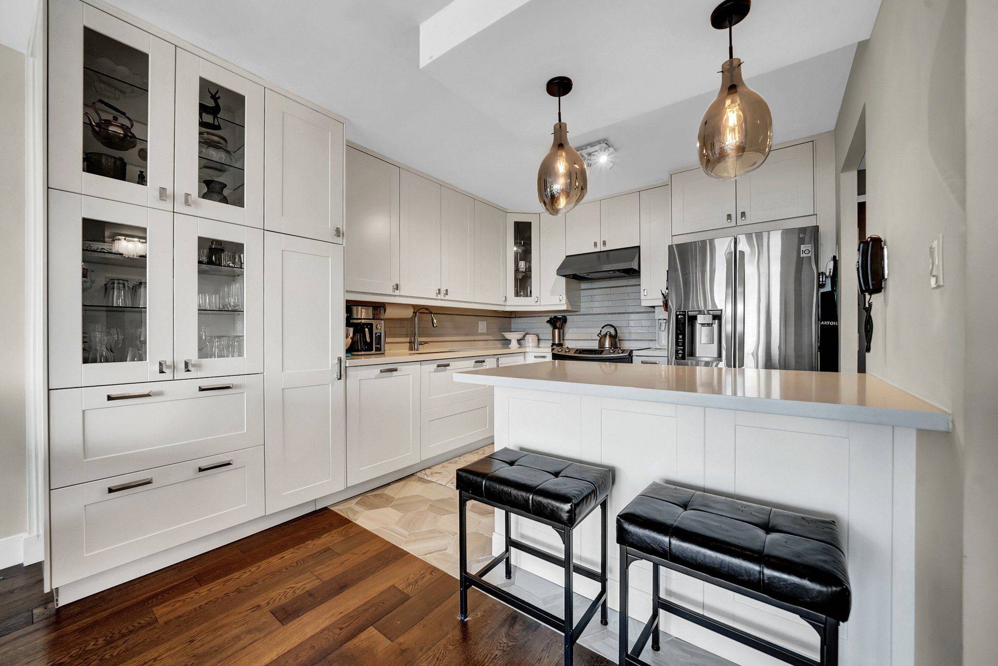 Toronto E11, ON M1B 3G8,10 Dean Park RD #516