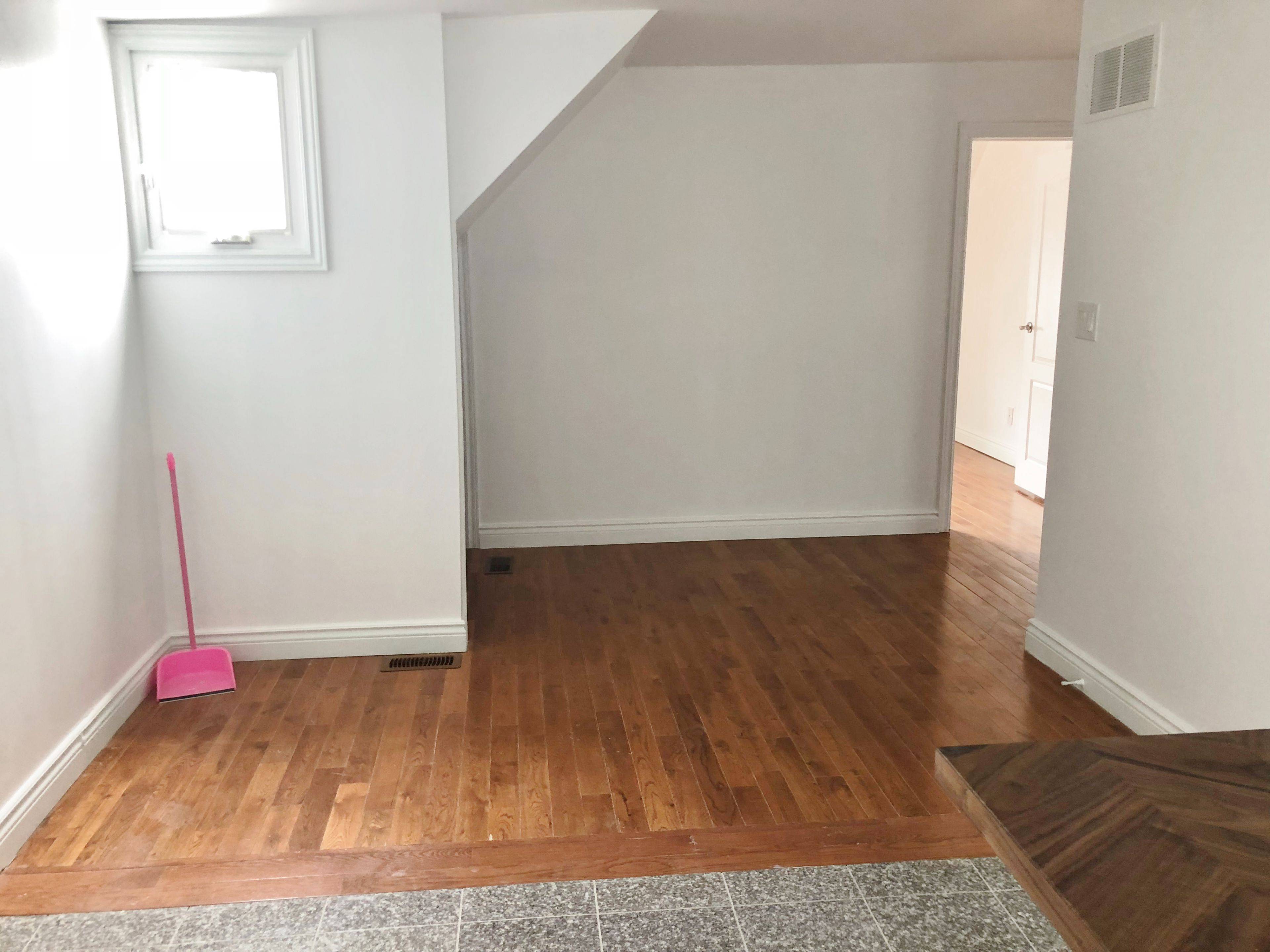 Toronto E01, ON M4M 1Z5,1022 Gerrard ST E #3