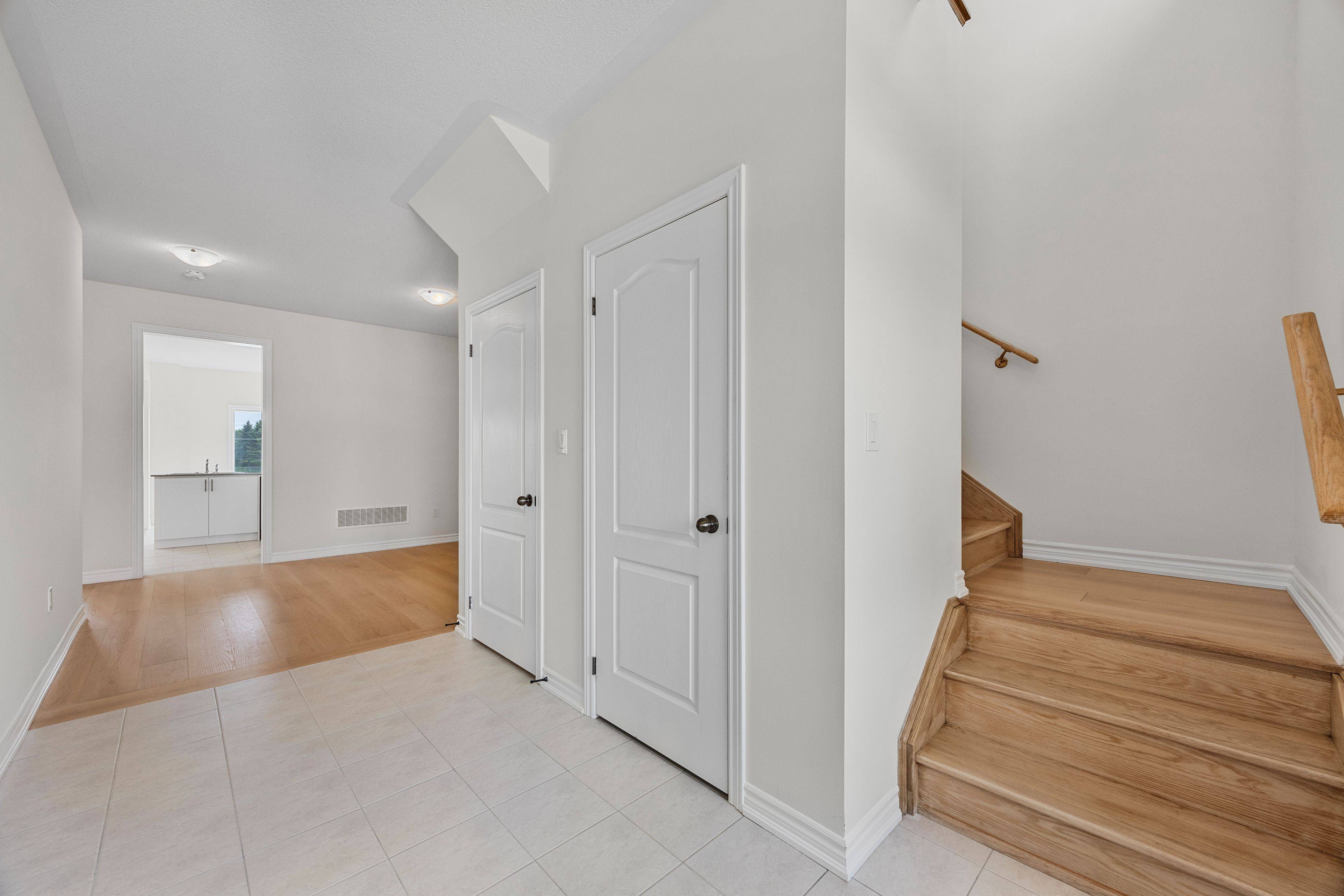New Tecumseth, ON L9R 1V4,23 Fenn CRES