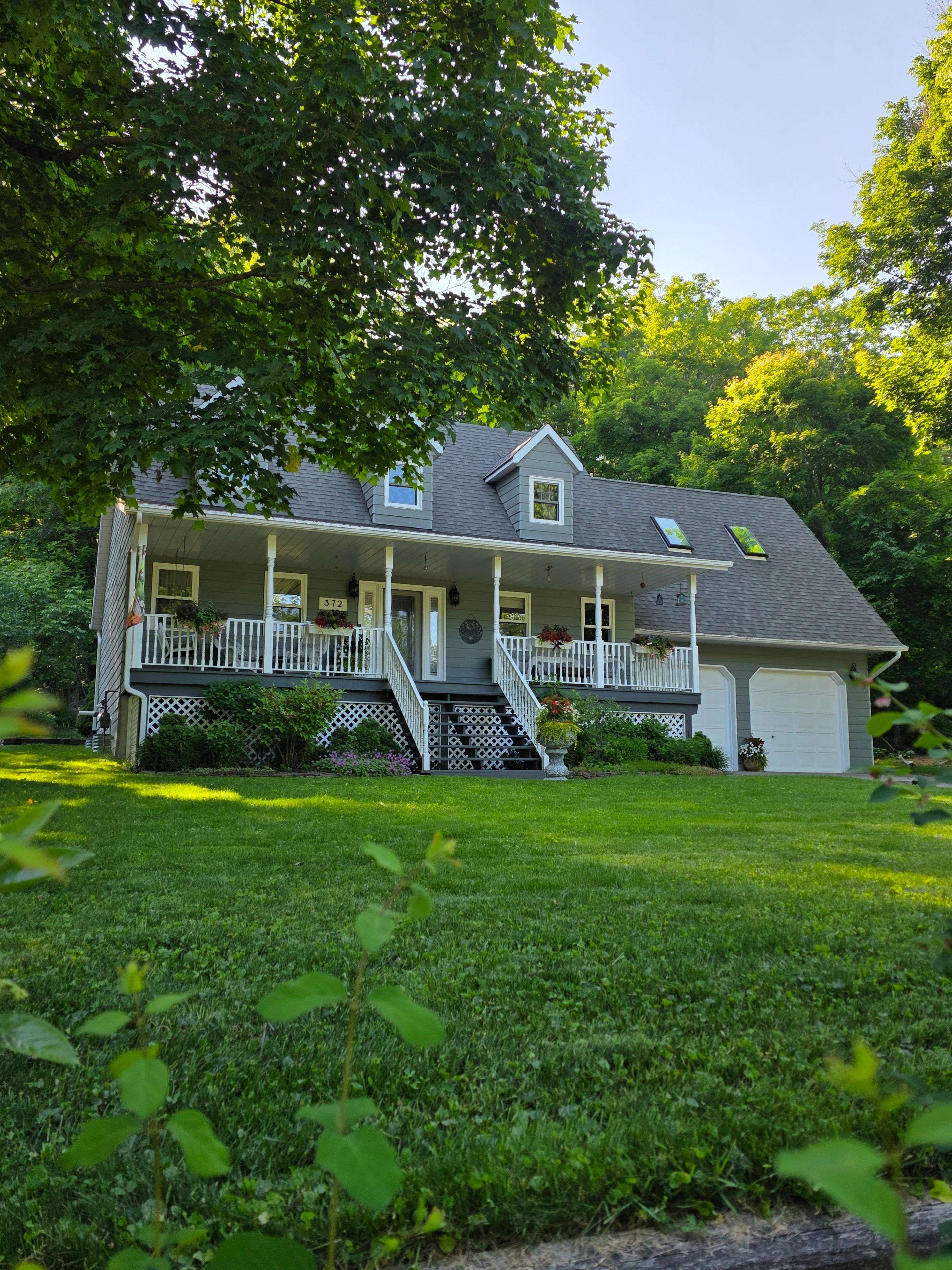 372 Lakewood DR, Midland, ON L4R 5H5
