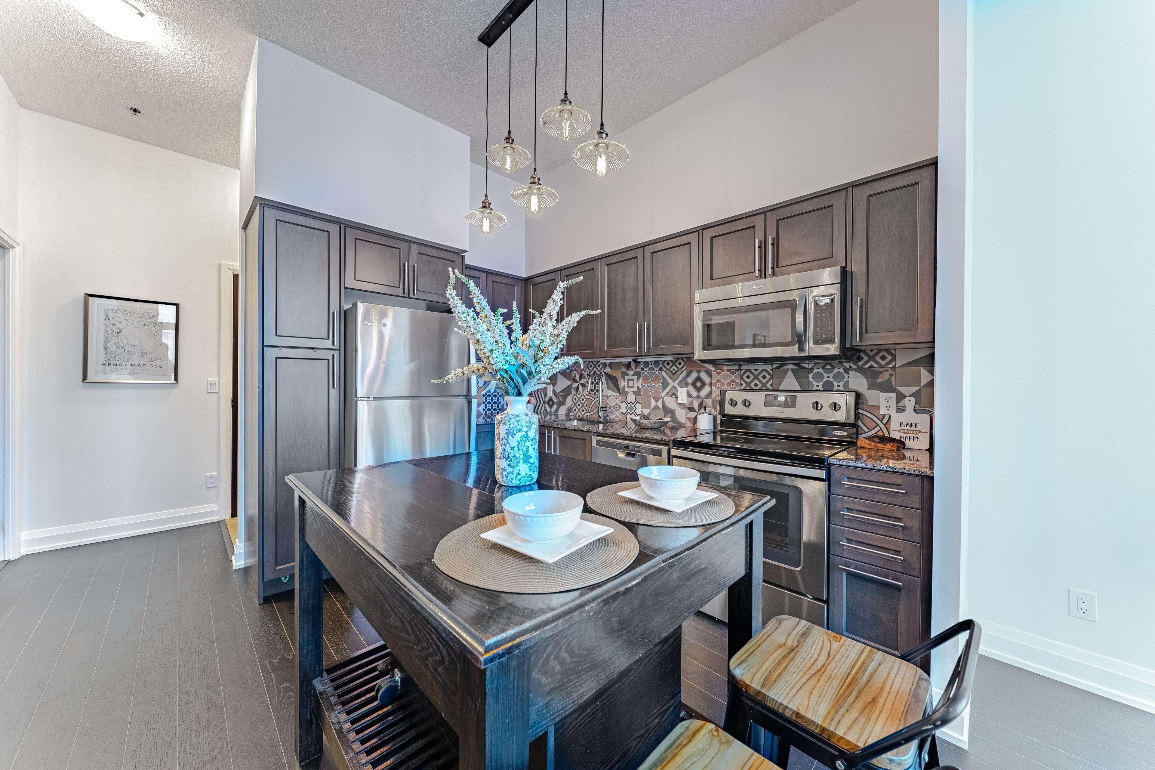 Oakville, ON L6K 0J1,65 Speers RD #PH08
