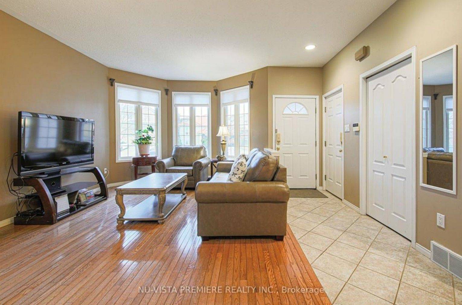 London South, ON N5Z 5C8,342 Jonathan ST