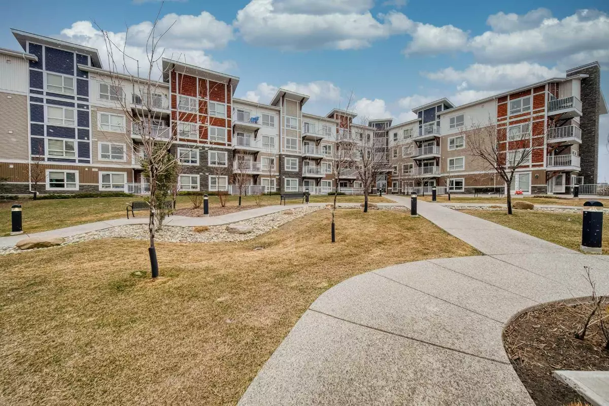 Calgary, AB T3N 0P5,302 Skyview Ranch DR NE #5205