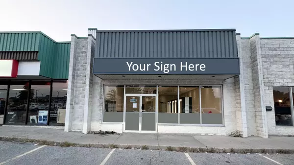 2 Allaura BLVD E #7, Aurora, ON L4G 3S5