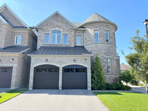 1 Plantain LN, Richmond Hill, ON L4E 1B9