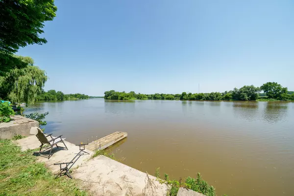 Haldimand, ON N0A 1E0,1896 River RD