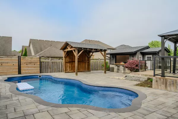 Woodstock, ON N4T 0E8,633 Halifax RD