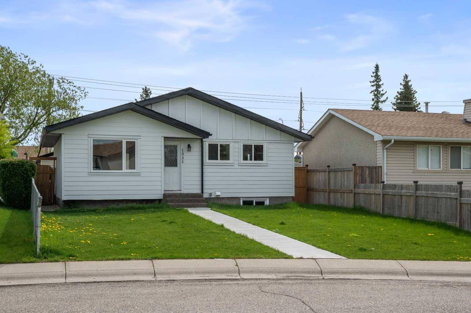 Calgary, AB T2A 5V2,1531 Maitland DR Northeast