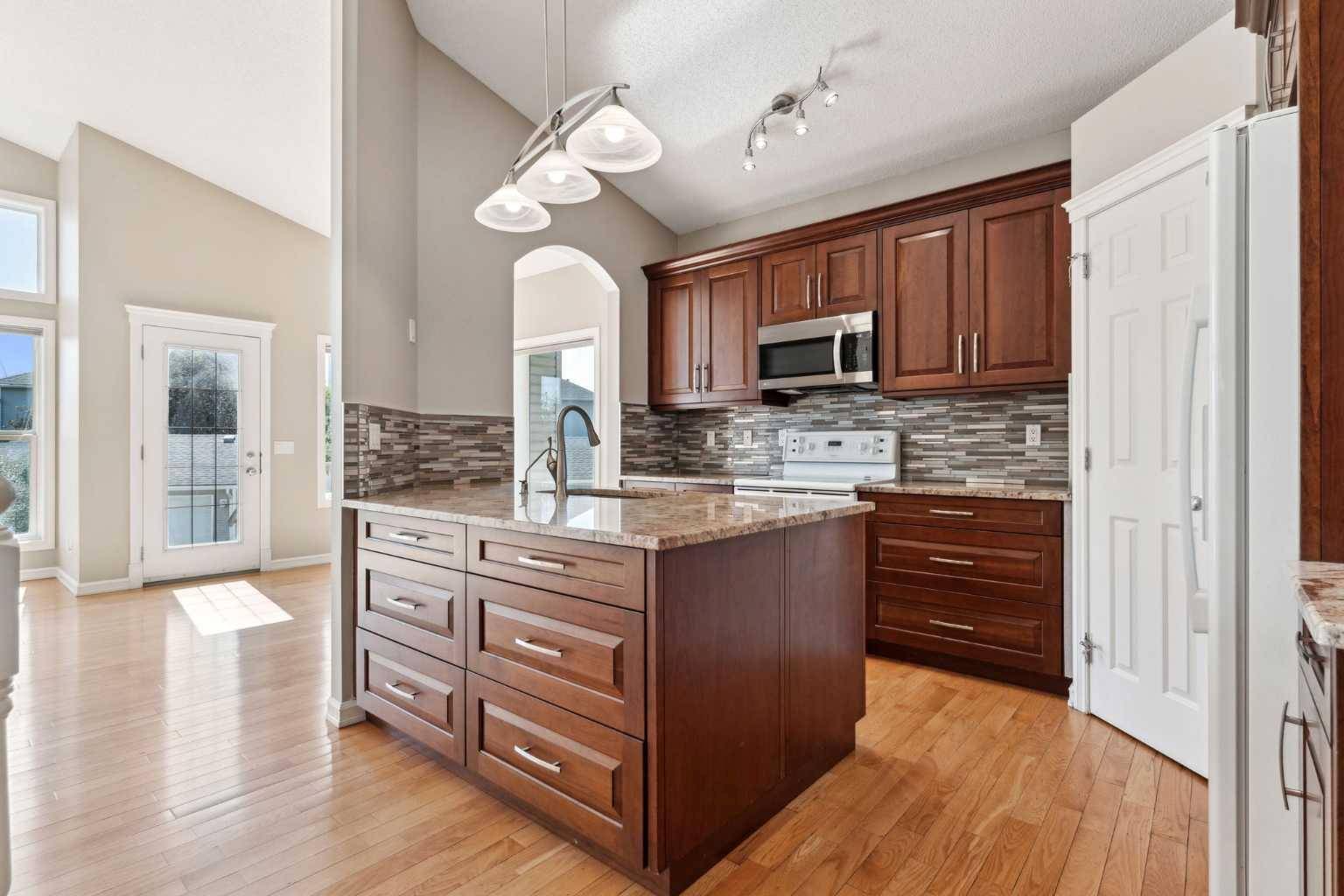 Calgary, AB T3H 5G6,191 West Springs Close Southwest